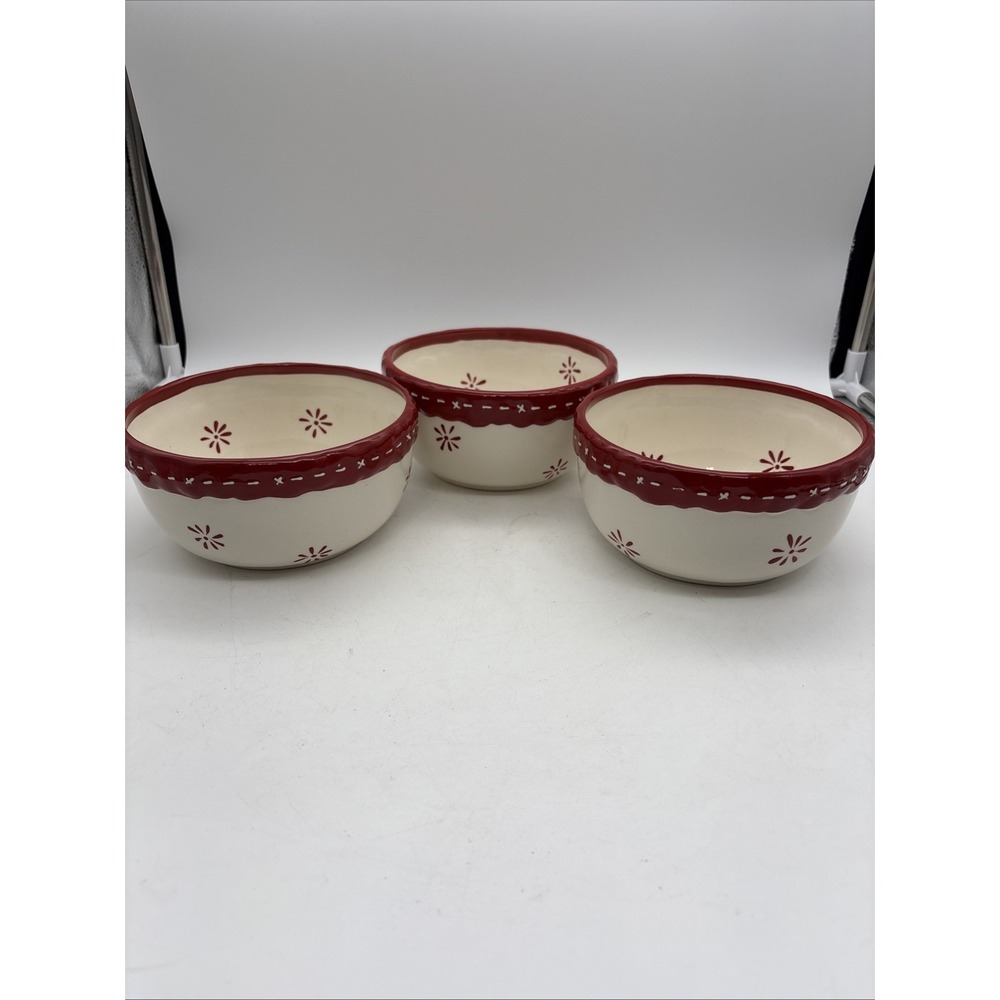 Set of 3 Pacific Rim Christmas Winter 6" Cereal Bowls Red White Stoneware